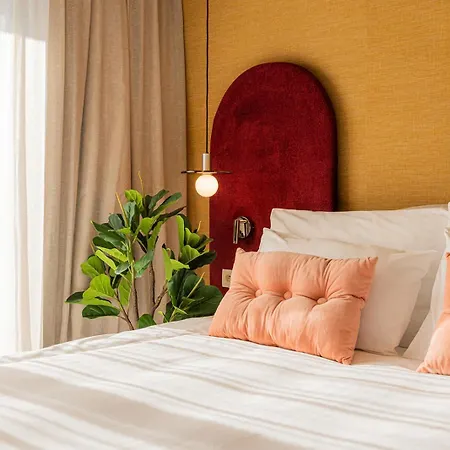 The Ostendian Hotell